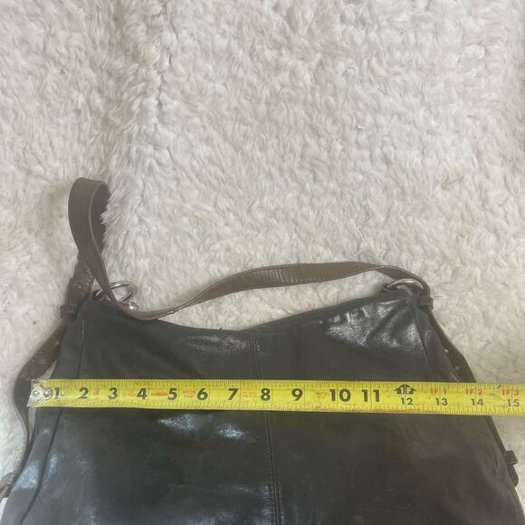 Hobo the  soft leather black large shoulder bag brown adjustable shoulder strap - Picture 8 of 12